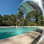 With Swimming Pool Close To The Sea Lägenhet *